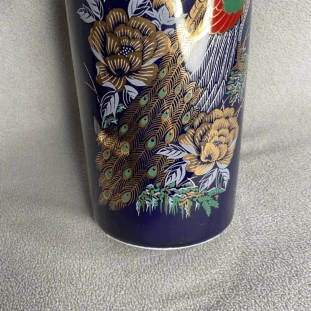 VTG Interpur Cobalt Blue Peacock Oriental Vase 22K Gold Trim Japan‎ 10.5
